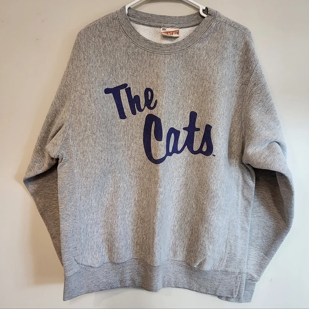 Vintage Y2K Gray 'The Cats' Sweatshirt SIZE Medium
